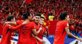 秘鲁魔鬼主场发威，0-0逼平阿根廷，拿到关键一分。