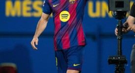 西甲皇马与巴萨工资帽差距对比：转会市场策略与未来影响