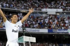 91分钟逆转，马赛2-1逆转斯特拉斯堡暂登顶，巴黎跌至第三